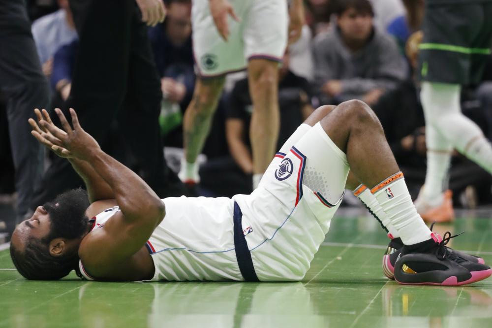 两队的交锋 两队的交锋