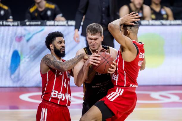 面的压制 面的压制